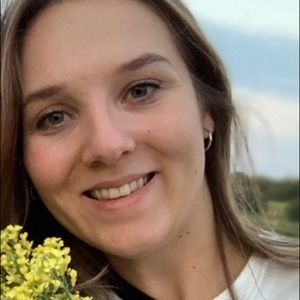 Meet your Posher, Anna